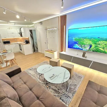 Luxury Apartment. 75 Inches Tv Apartment Varna