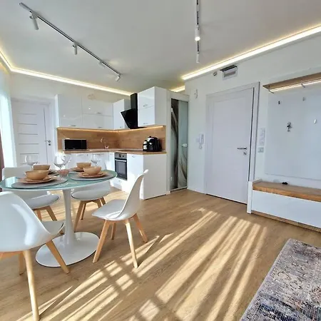 Luxury Apartment. 75 Inches Tv Daire